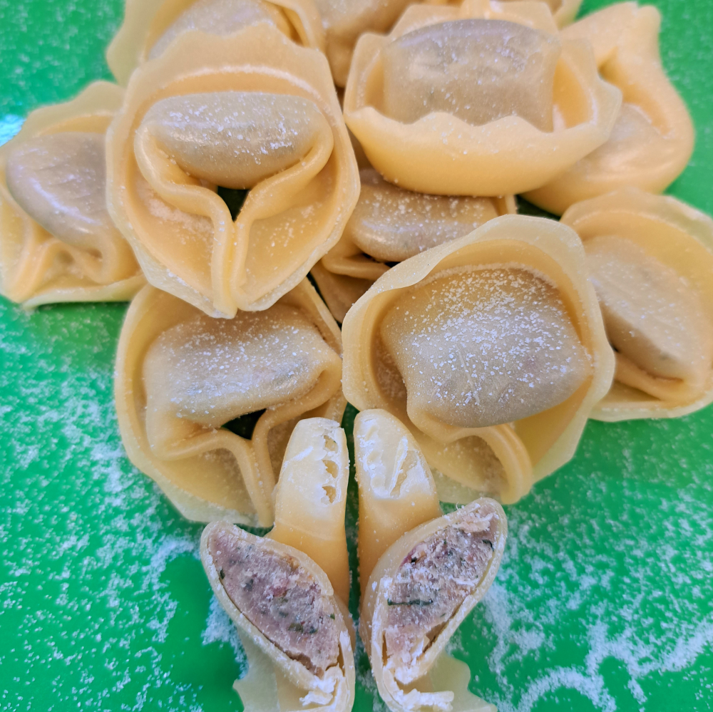 I TORTELLONI - Pastificio Benedetti